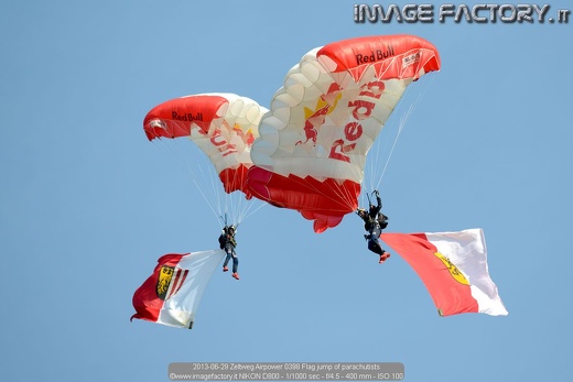 2013-06-29 Zeltweg Airpower 0398 Flag jump of parachutists